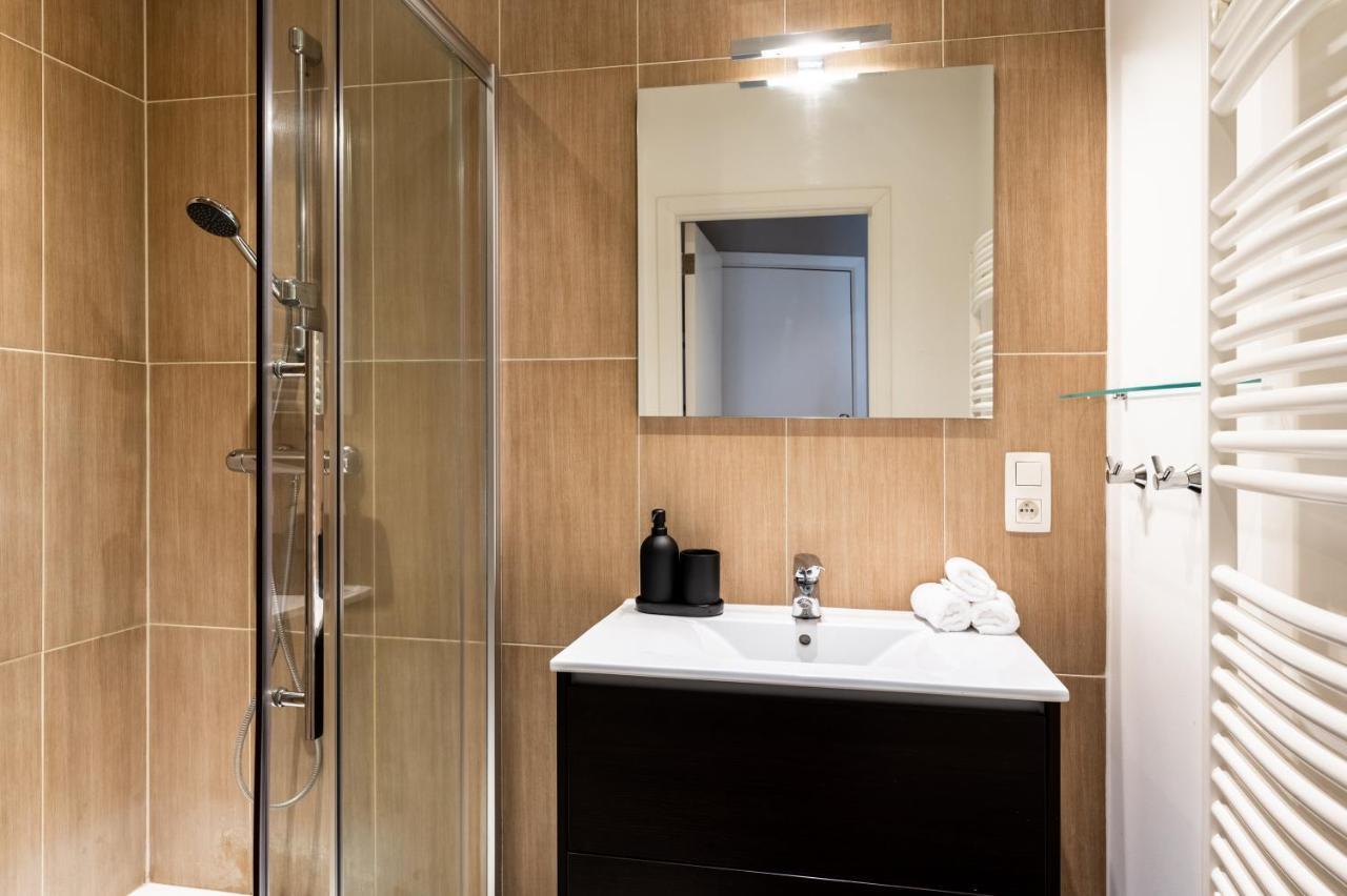Brussels Centre Bnb Sablon I, II Et V Экстерьер фото